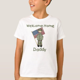T-shirt Gosse à la maison bienvenu d'armée de papa (fils)