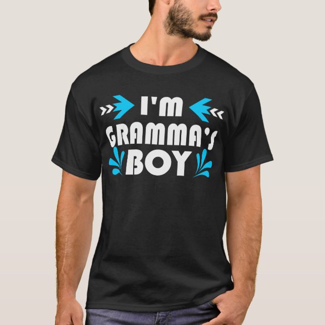 T-shirt Gramma's Boy Funny Gift (Devant)