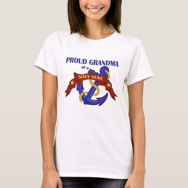 T-shirt Grand-maman d'une arme nucléaire de marine (Devant)
