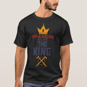 T-shirt Grand-père est la chemise de yoga de mode