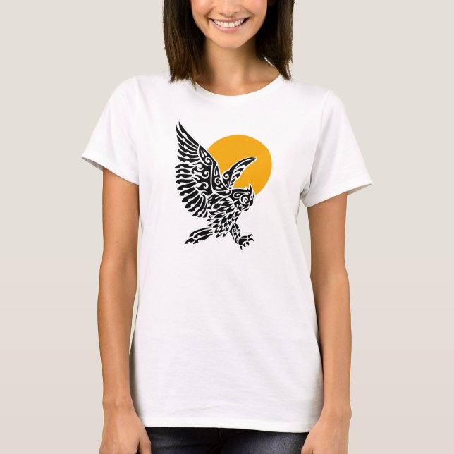 T-shirt Grand tatouage tribal de hibou à cornes (Devant)