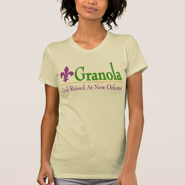 T-shirt Granola : Fille Élevée À La Nouvelle-Orléans (Devant)