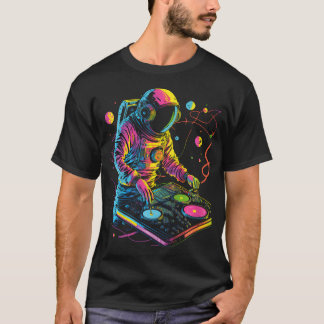 T-shirt Graphique de l'astronaute Dj Djing dans le Cool de