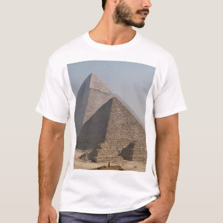 T-shirt Great Pyramids of Giza under clear blue, Egypt