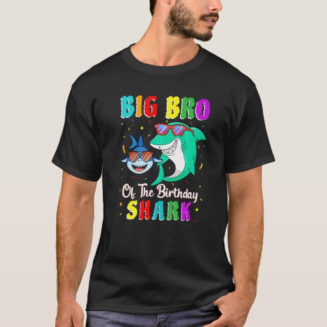 T-shirt Gros Bro Du Requin Anniversaire Famille Litt Anniv (Devant)