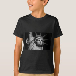 T-shirt Gros plan Statue blanche noire de la Liberté New Y