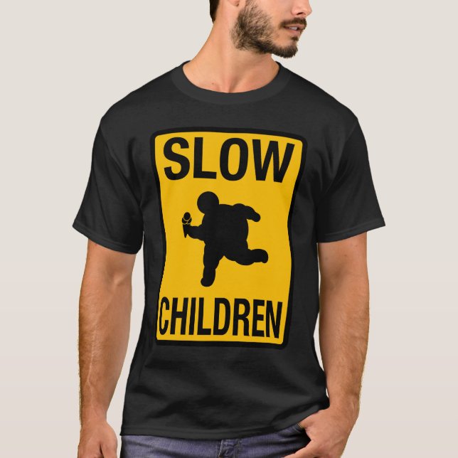 T-shirt Grosse parodie de plaque de rue d'enfant d'enfants (Devant)