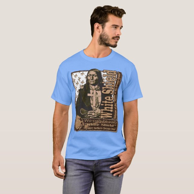 T-shirt Guerrier du nord de Cheyenne de bouclier blanc (Devant entier)