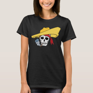 T-shirt Halloween fumer le crâne avec un dessin de Bandana