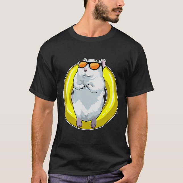 T-shirt Hamster à la natation avec anneau de natation (Devant)
