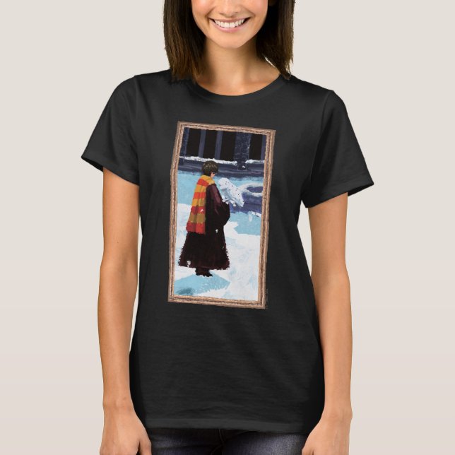 T-shirt HARRY POTTER™ et Hedwig dans la cour de HOGWARTS™ (Devant)