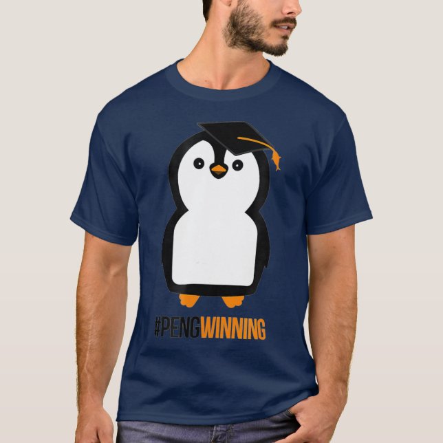 T-shirt Hashtag Pengwon Penguin Graduation pour (Devant)