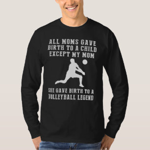 T-Shirt Hilarious : Célébrez Votre Volley-ball Mom
