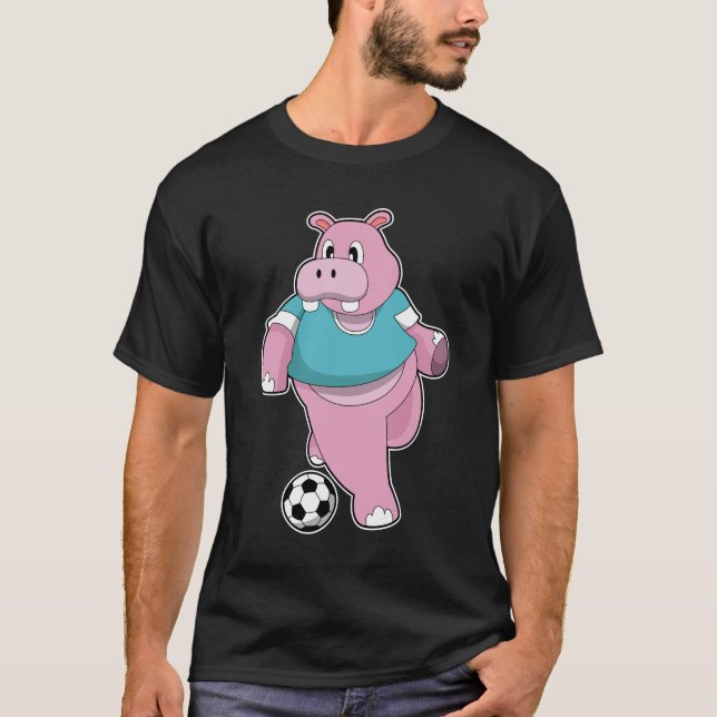T-shirt Hippo as Soccer player with Soccer.PNG (Devant)