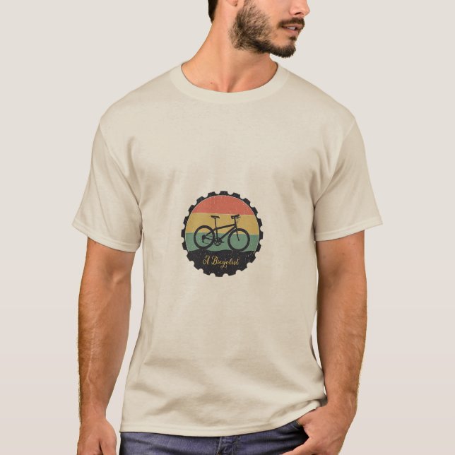 T-shirt homme élégant au design luxueux (Devant)