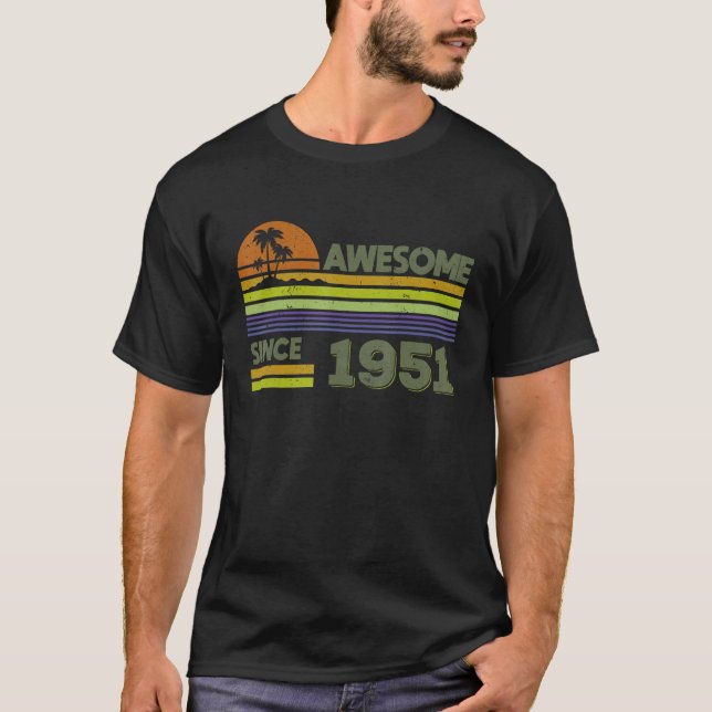 T-shirt Hommes De 71 Ans Femmes Étonnant Depuis 1951 (Devant)