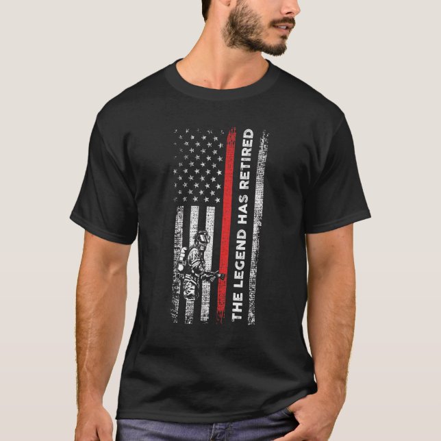 T-shirt Hommes La Légende A Retraité Firefighter (Devant)