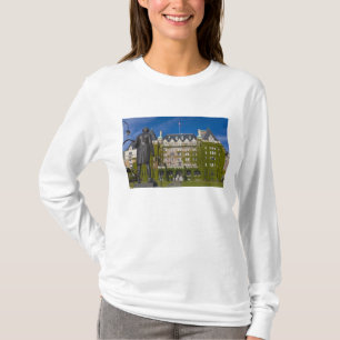 T-shirt Hôtel Empress et statue du capitaine James Cook,