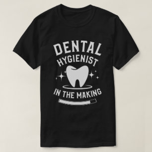 T-shirt Hygiéniste dentaire dans la fabrication