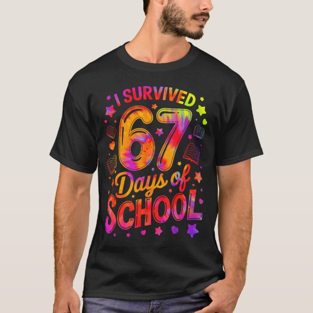 T-shirt I Survived 67 Days Of School Funny Meme Teacher St (Devant)