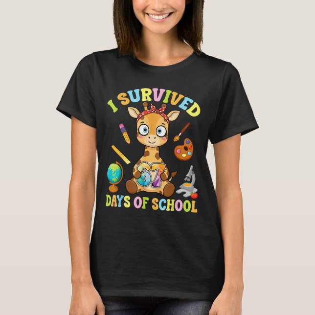 T-shirt I Survived Six Seven Days Of School Cute Giraffe S (Devant)