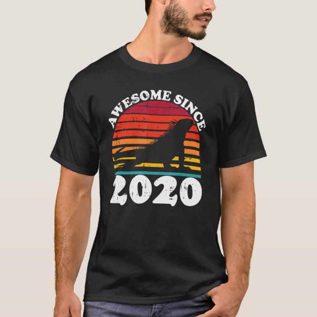 T-shirt Iguana Awesome depuis 2020 2e anniversaire 2 ans (Devant)