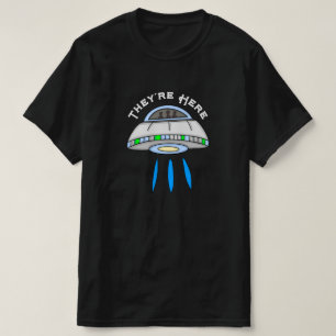 T-shirt Ils sont là pour l'invasion Alien de l'OVNI