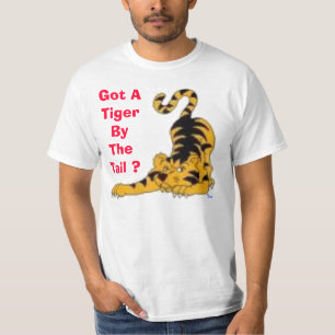 T-shirt images, obtenues un tigre par la queue ? , Laura