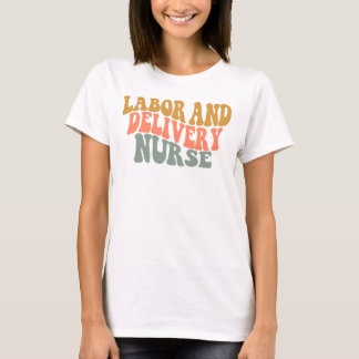 T-shirt Infirmière de la main-d'oeuvre et de la prestation