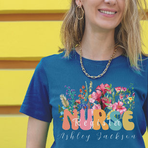 T-shirt Infirmière fleur sauvage retro personnalisée