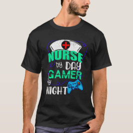 T-shirt Infirmière par Joueur de jour par nuit