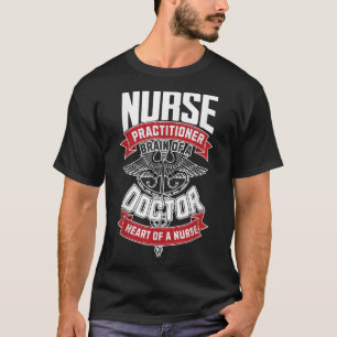 T-shirt Infirmière Praticien - Cerveau D'Un Médecin, Coeur