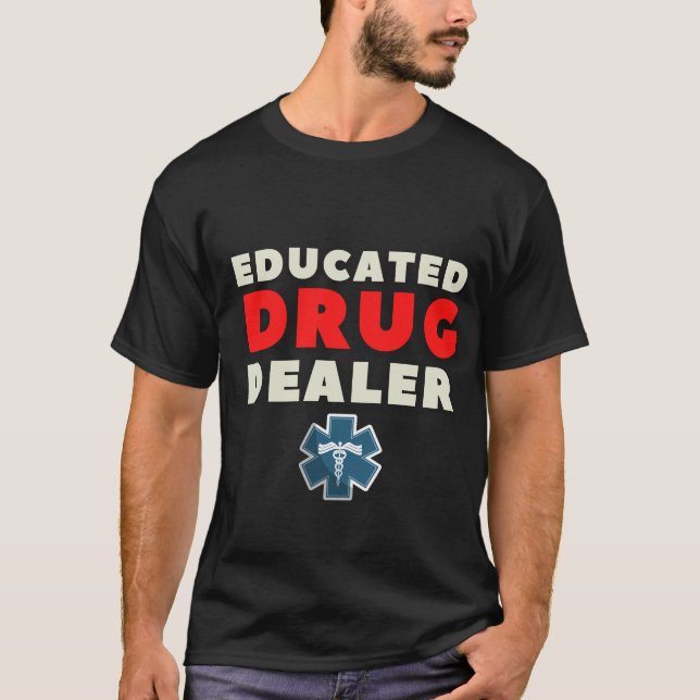 T-shirt Infirmière spécialisée en médicaments Infirmière v (Devant)
