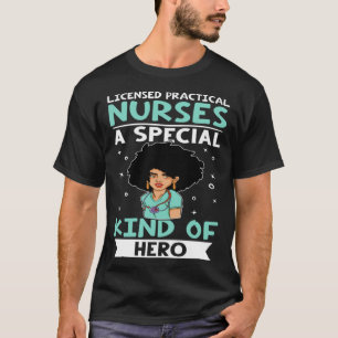 T-shirt Infirmières autorisées, un genre de héros spécial