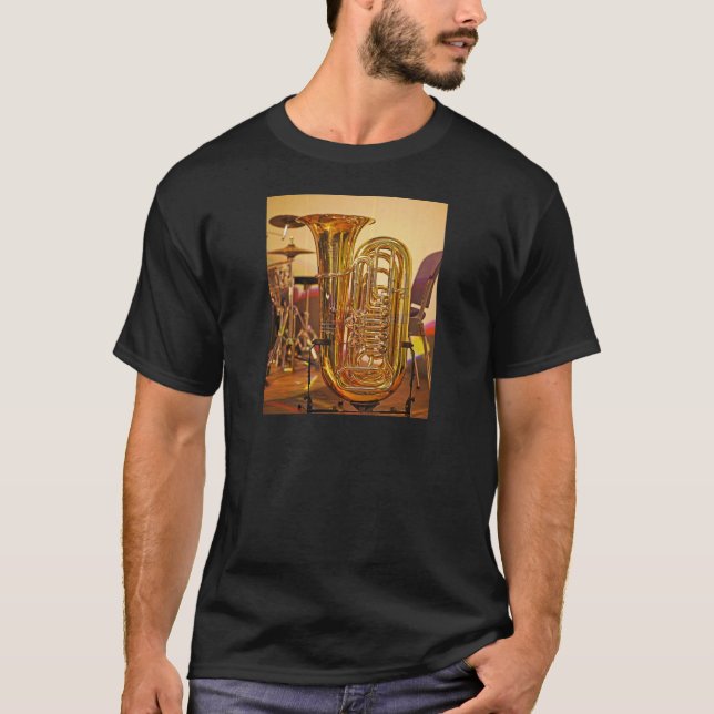 T-shirt instrument de musique en laiton Tuba (Devant)