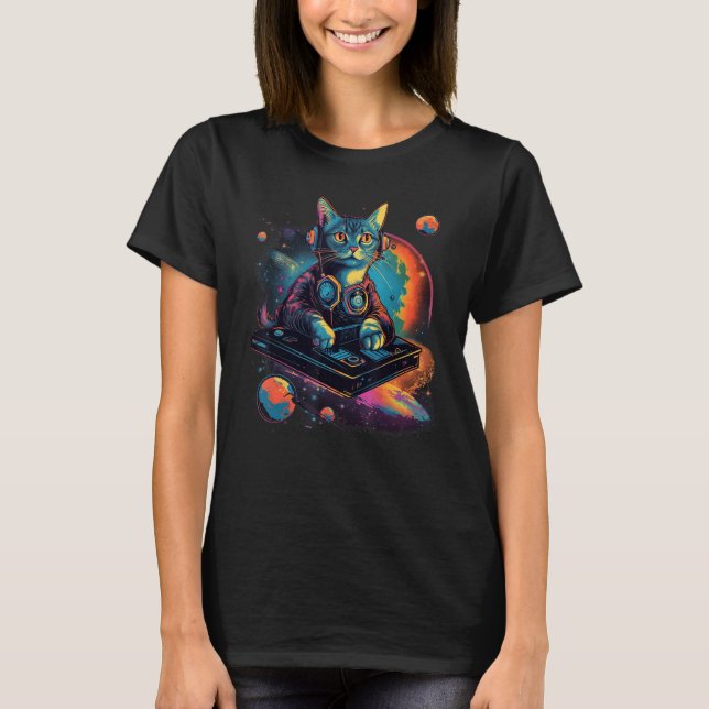 T-shirt Intergalactic Cosmic DJ Cat Vibrant Retro Futurist (Devant)
