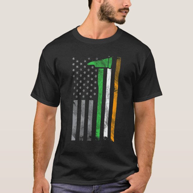 T-shirt Irish American US Flag Firefighter Axe Fire St Pat (Devant)