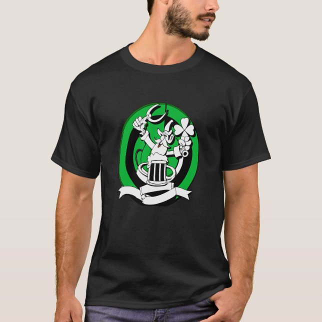 T-shirt Irish lucky shamrock with beer mug St Patricks Day (Devant)