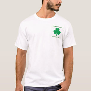 T-shirt irlandais de logo de personnel de shamrock