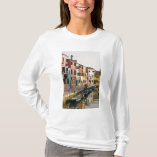 T-shirt Italie, Burano. Maisons colorées d'une ligne