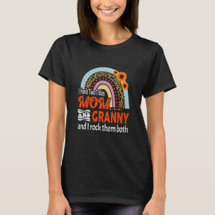 T-shirt J'Ai Deux Titres Maman Et Granny Rainbow Mother's