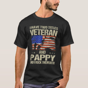 T-shirt J'Ai Deux Titres Vétérinaire Et Pappy Et Je Rock L