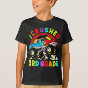 T-shirt J'ai écrasé 3e grade Monster Truck Graduation Cap