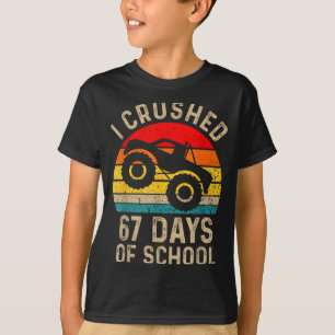 T-shirt J'ai écrasé 67 jours d'école drôle six sept mème B