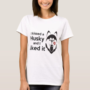 T-shirt "J'ai embrassé un chien de traîneau et je l'ai
