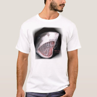 T-shirt J'ai survécu à la plongée de requin