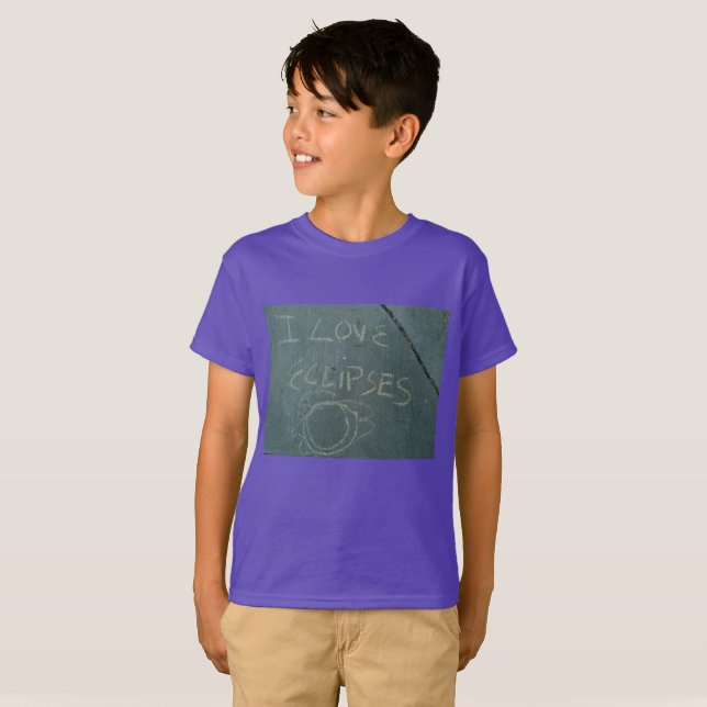 T-shirt J'aime eclipes craie écriture sur ciment (Devant entier)