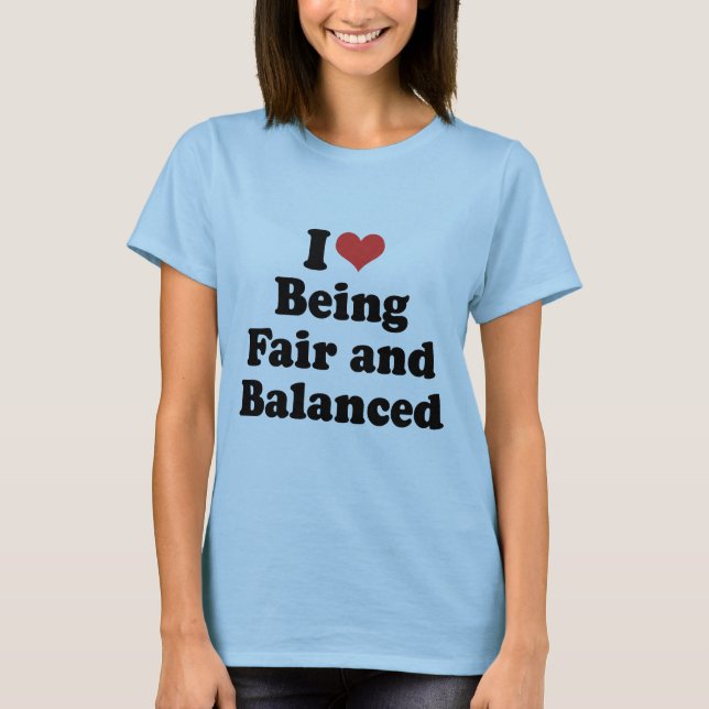 T-shirt J'AIME ÊTRE JUSTE ET ÉQUILIBRÉE - .png (Devant)