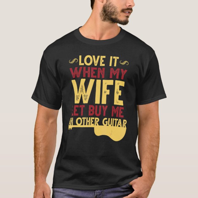 T-shirt J'aime quand ma femme me laisse acheter une autre  (Devant)