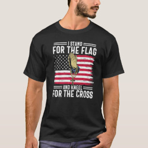 T-shirt Je Me Trouve Pour Le Drapeau Et Le Kneel Pour La C
